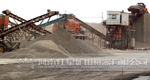 石子廠生產(chǎn)現(xiàn)場