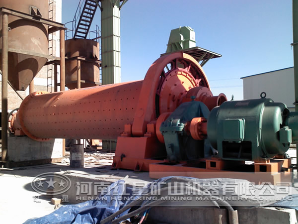 球磨機(jī)生產(chǎn)現(xiàn)場(chǎng)