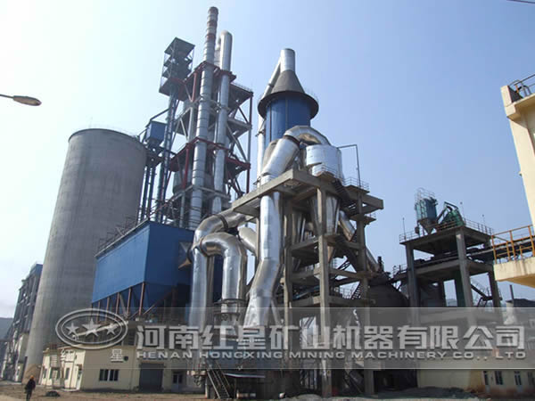 新型干法水泥生產(chǎn)現(xiàn)場(chǎng)