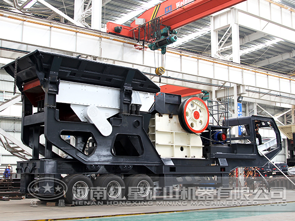 花崗巖輪胎移動破碎站
