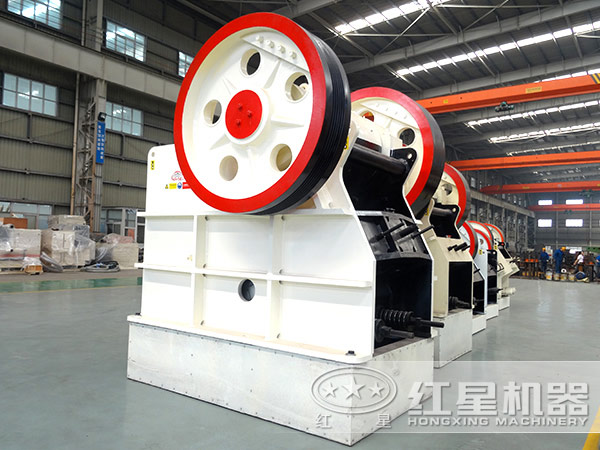 鏡鐵礦破碎機(jī)耗能低