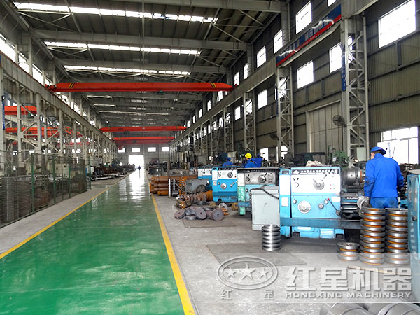 鏡鐵礦破碎機(jī)服務(wù)好