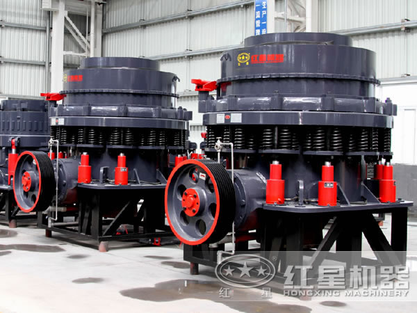 PYD2200型圓錐破碎機