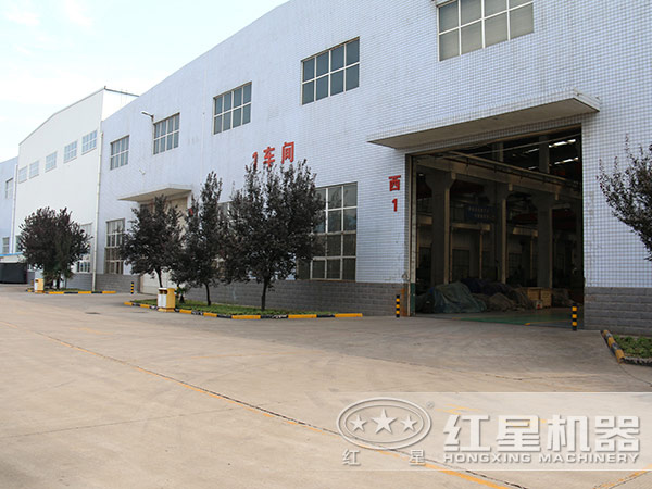 雷蒙磨粉機廠家