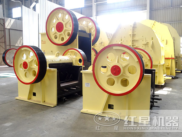礦渣破碎機結構簡單