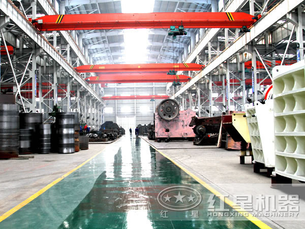 紅砂巖破碎設備廠家：紅星機器