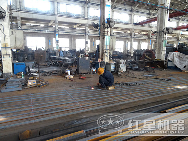 膩?zhàn)臃凵a(chǎn)設(shè)備廠家