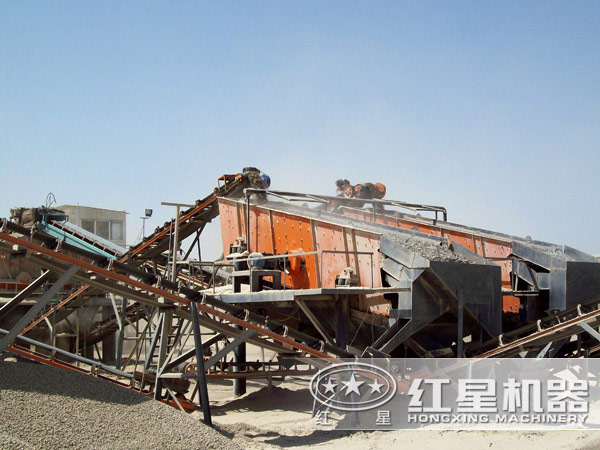 時產800噸鵝卵石制砂生產線現場布置