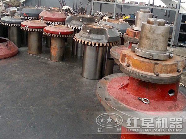 高質(zhì)量液壓圓錐破碎機(jī)