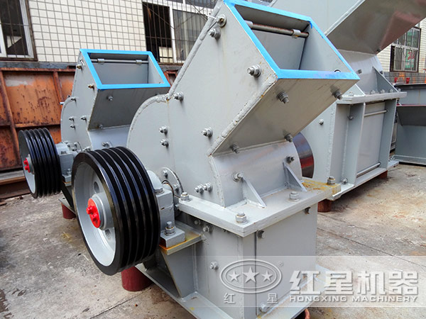 葉臘石錘式破碎機