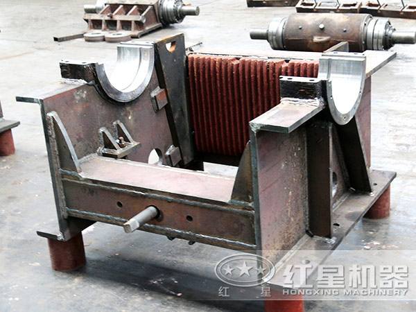 石頭破碎機內部結構圖