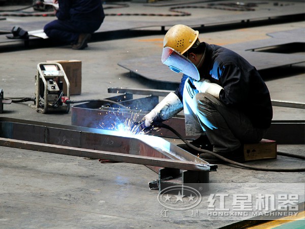 石頭制砂機材料制造圖