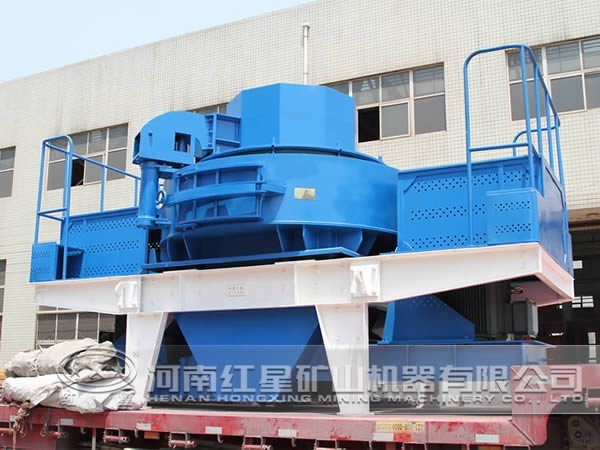 沖擊式破碎機圖片