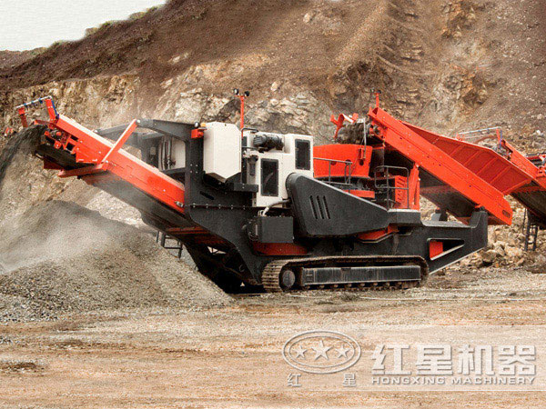 履帶式移動破碎客戶現場