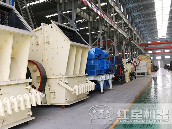 單段破碎機(jī)車間